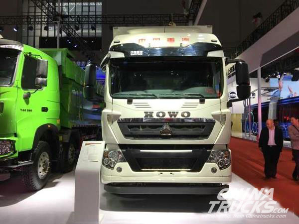 Auto Shanghai 2017: SINOTRUK Debuts SITRAK and HOWO trucks 