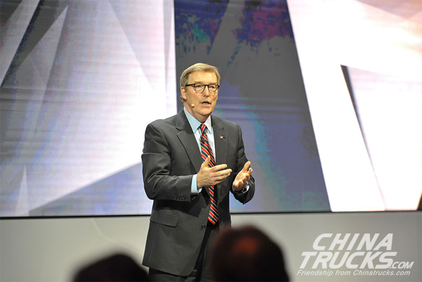 Navistar Brings Electric Medium-Duty Truck  in North America