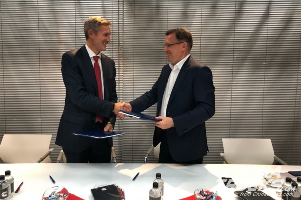 KAMAZ and Cummins Inc. Sign MOU in the Expanding of Cooperation