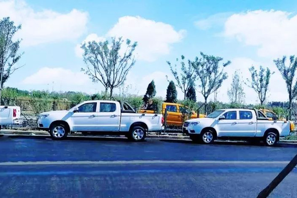 42 JAC New Energy Commercial Vehicles Delivered to Beijing Daxing Int