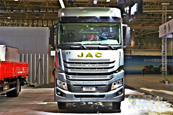 JAC Gallop K7, A6LII Trucks with Automatic Gear Arouse Customers’Awareness