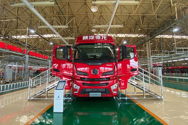 President Xi jinping Inspects Shaanxi Automobile Holding Group