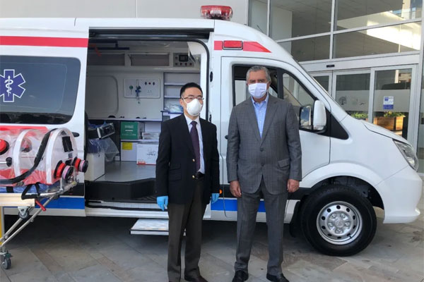 Foton Donates Ecuador First TOANO Negative Pressure Ambulance