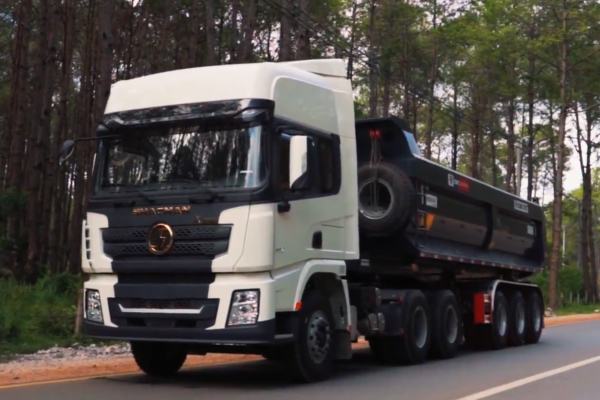 SHACMAN X3000 Truck in Myanmar