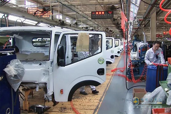 100 Dongfeng EV200 Ready to Be Exported to Korea