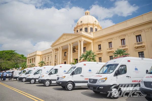 First 30 JAC Sunray Ambulances Delivered to Dominican Presidential Palace