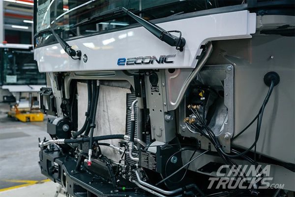 Mercedes-Benz eEconic rolls off production line