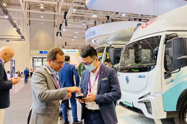 Dongfeng Presents Four Light CVs at IAA 2022