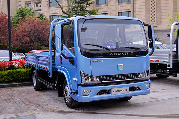 Weichai New Energy Commercial Vehicle 2024 Global Strategic Partner Conference