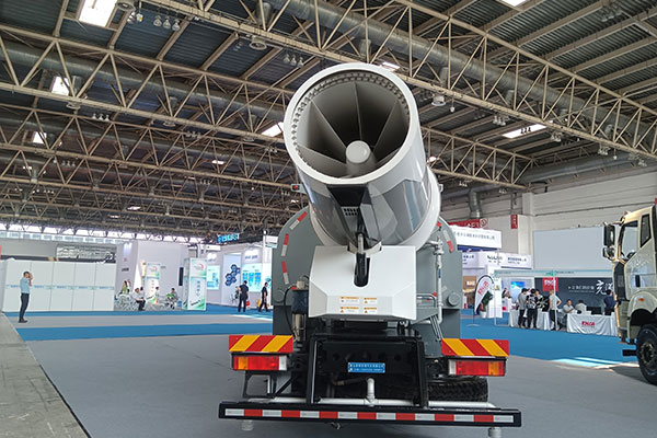 Trucks Exhibited at 2024 Beijing International Exhibition on Buses, Trucks & Components 